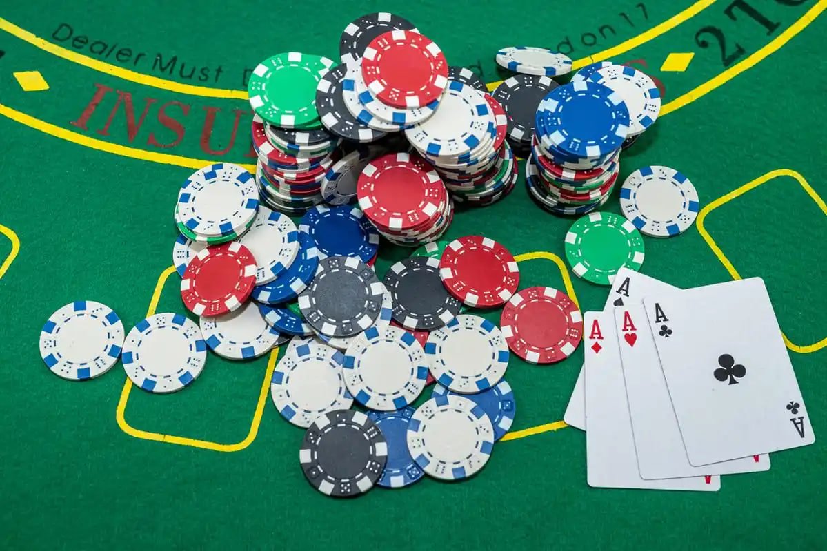Filipino player browsing uj777 bet section with slots and live casino games on mobile